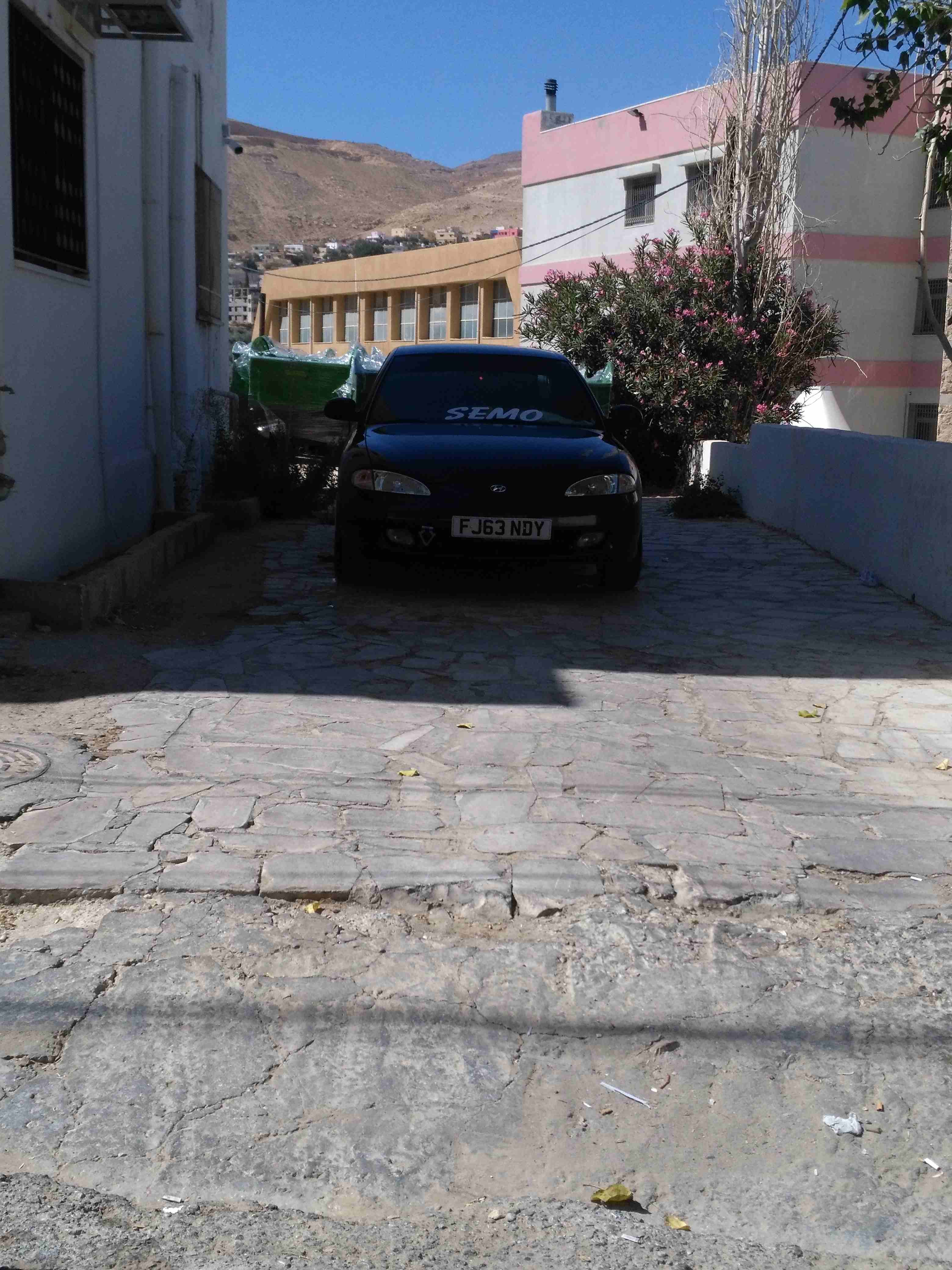 للبيع أو بدل
لا تنسَ أنك شاهدت هذا الإعلان في عنكبوت
ع التلفون فقط...