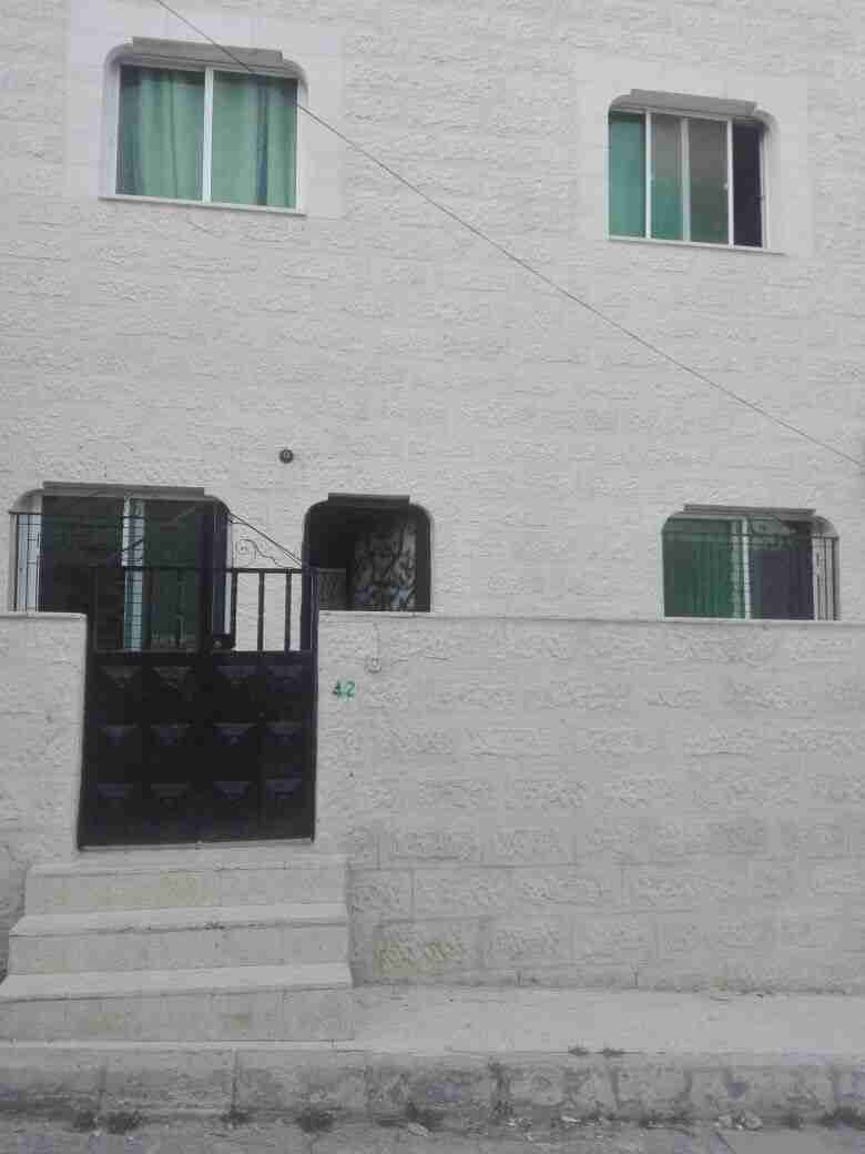 عمارة ثلاث طوابق للبيع
لا تنسَ أنك شاهدت هذا الإعلان في عنكبوت
عمارة ثلاث طوابق كل طابق شقة م...