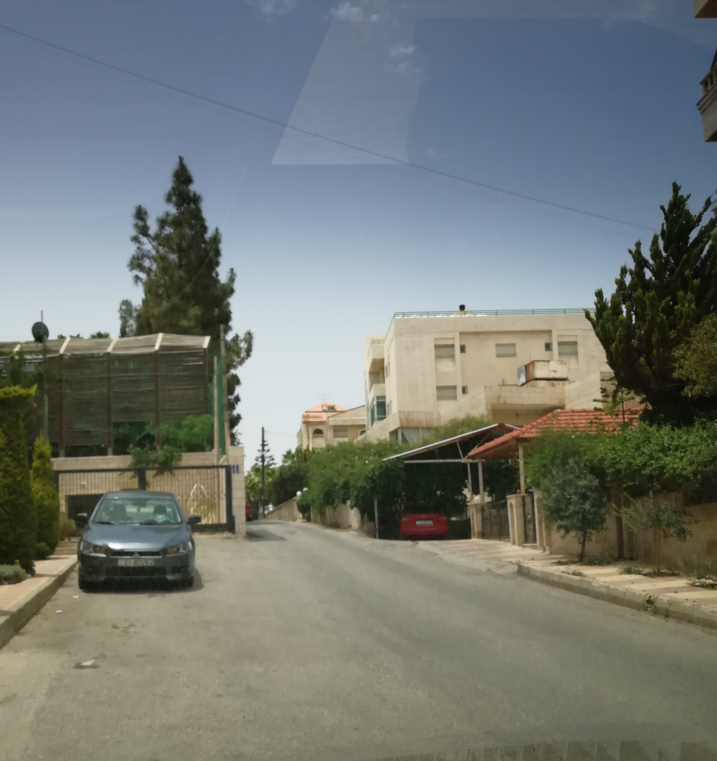 ارض سكن ب في تلاع العلي
لا تنسَ أنك شاهدت هذا الإعلان في عنكبوت
على شارعين مرتفعه ذات اطلاله...
