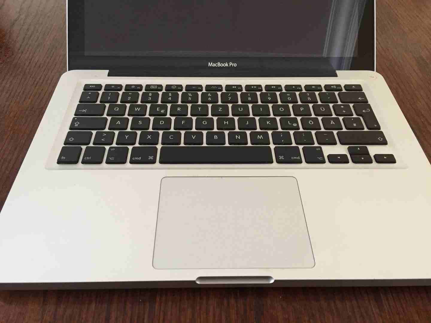 MacBook Pro Early 2011, 13.3", 8GB RAM, 256 GB Samsung SSD
لا تنسَ أنك شاهدت هذا الإعلان في عنكبوت...