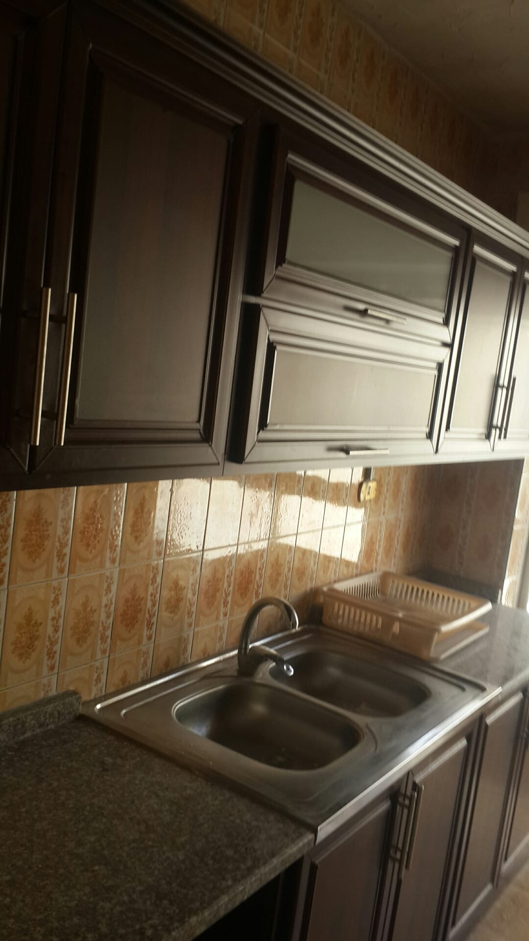 شقه فارغه للايجار المدينه الرياضيه قرب مدرسه ابن عباس
لا تنسَ أنك شاهدت هذا الإعلان في عنكبوت...