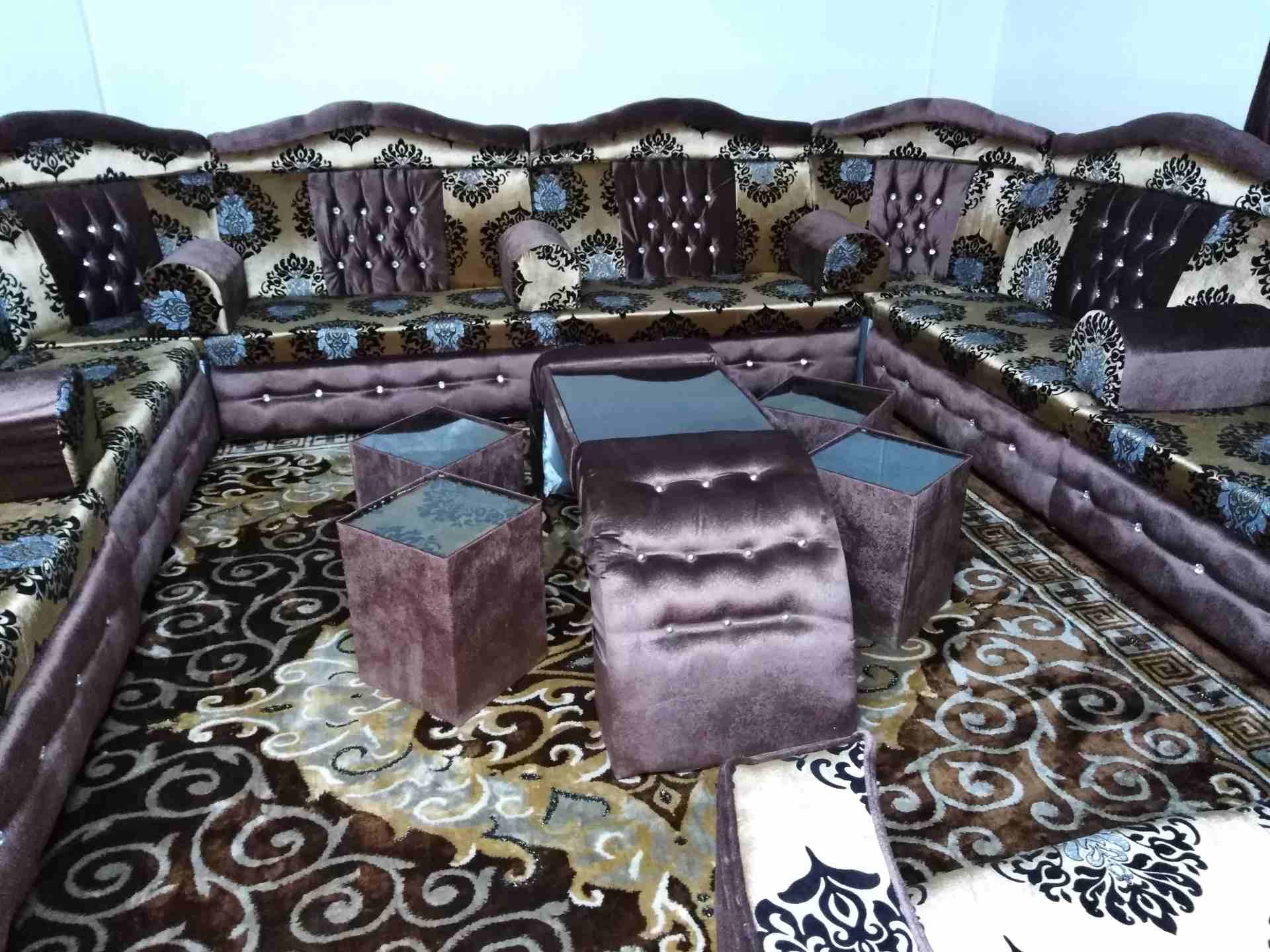 مجلس تفصيل 18 مقعد
لا تنسَ أنك شاهدت هذا الإعلان في عنكبوت
بحال وكاله...