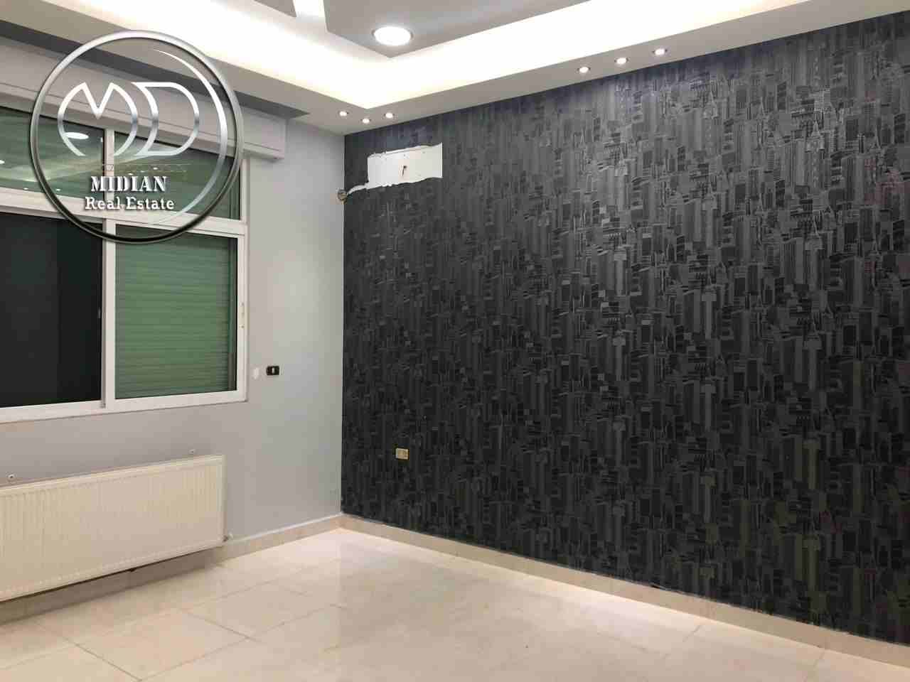 فيلا مستقلة للبيع او للايجار في الجندويل مساحه 880م تشطيبات سوبر فاخره وحدائق واسعة
لا تنسَ أنك شاهدت هذا الإعلان في عنكبوت...