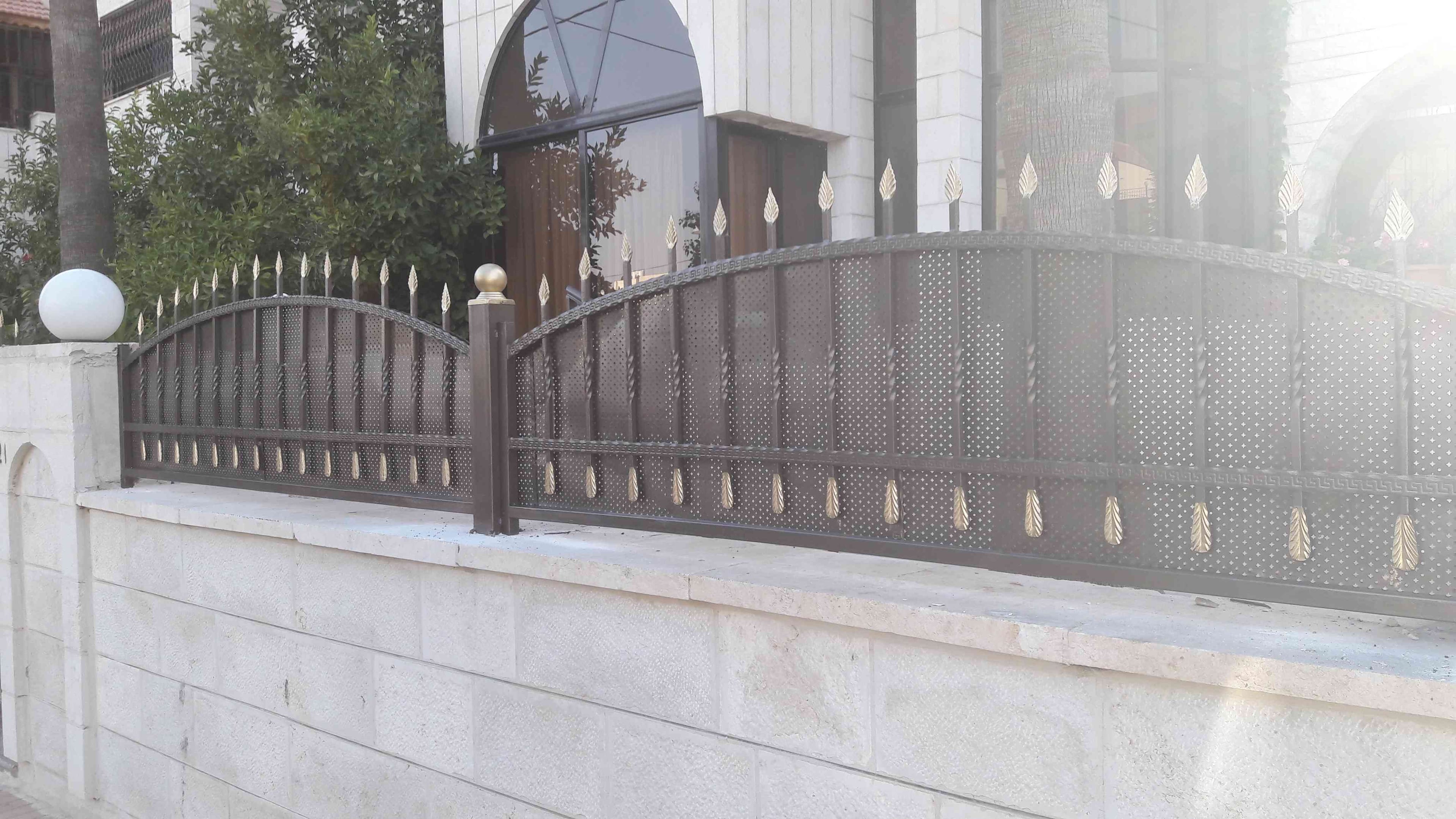 مشغل خالد للحداده كافه اعمال الحداده ابواب دربزينات حمايات معرشات
لا تنسَ أنك شاهدت هذا الإعلان في عنكبوت...