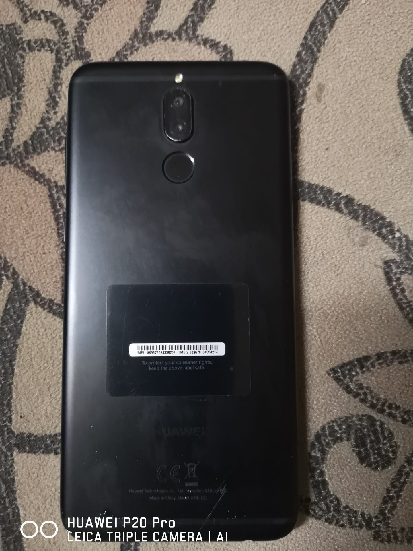 Mate 10 Lite مستعمل شهرين استعمال بنت
لا تنسَ أنك شاهدت هذا الإعلان في عنكبوت
كسر في شاشة معو...