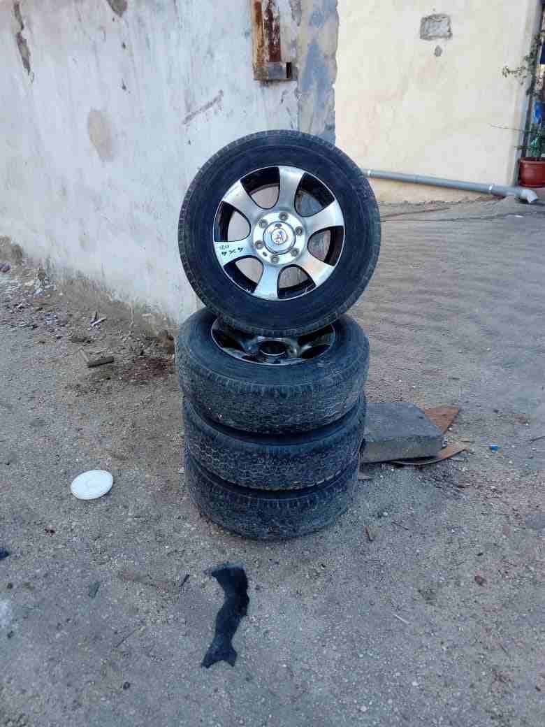 جنط اكسل الأصلي 6 براغي بركب على البكمات كوشوك انضيف
لا تنسَ أنك شاهدت هذا الإعلان في عنكبوت
اكسل...