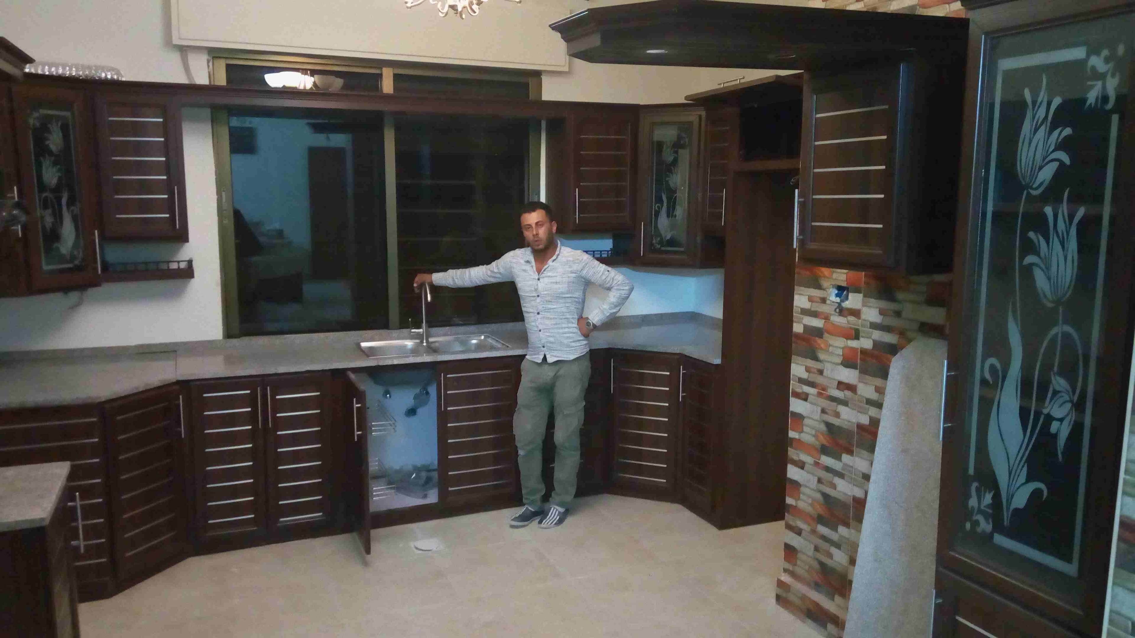 مطابخ انوار القدس مهرجان محرقة السعار
لا تنسَ أنك شاهدت هذا الإعلان في عنكبوت
بسم الله الرحمن الر...