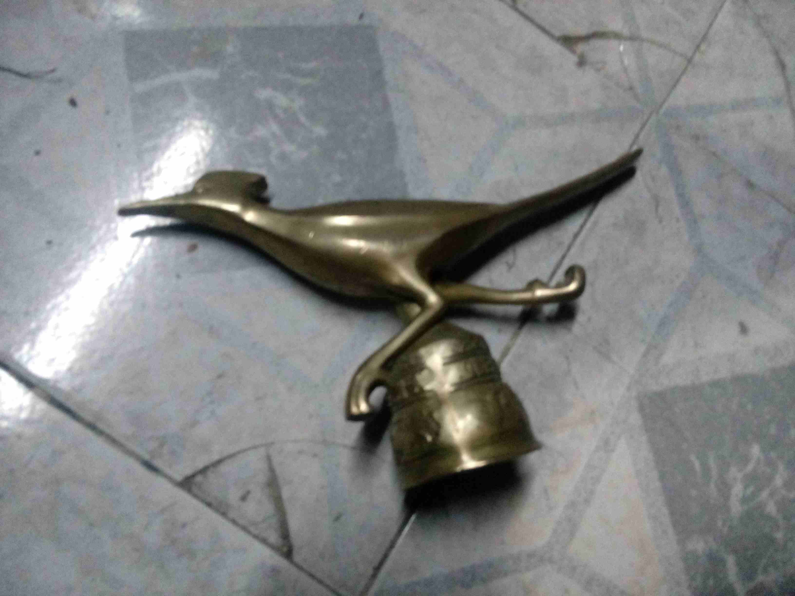 تمثال طائر مالك الحزين نحاس
لا تنسَ أنك شاهدت هذا الإعلان في عنكبوت
يصلح للزينه فلل وقصور تمثال ث...