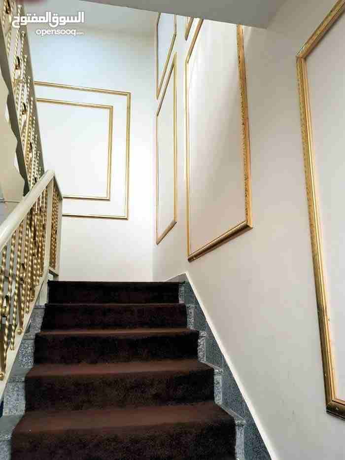 فيلا راقيه للبيع ... طابق وروف في طبربور حي الغابه
لا تنسَ أنك شاهدت هذا الإعلان في عنكبوت
فيلا م...
