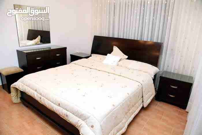 خلدا شقه ارضيه مع الفرش يسعر مميز
لا تنسَ أنك شاهدت هذا الإعلان في عنكبوت
خلدا شقه ارضيه شبه لم ت...