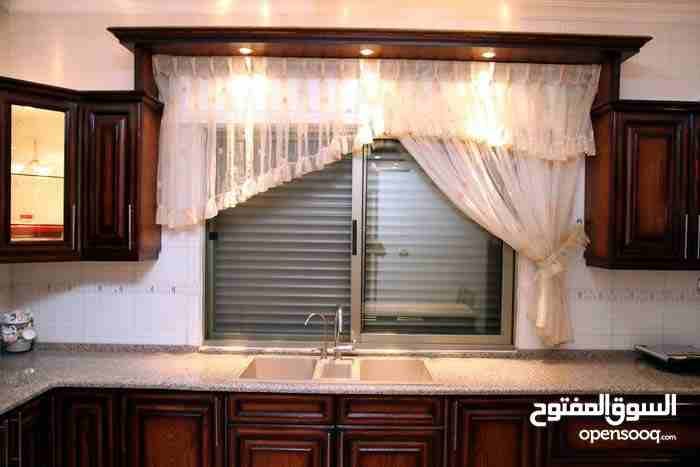 خلدا شقه ارضيه مع الفرش يسعر مميز
لا تنسَ أنك شاهدت هذا الإعلان في عنكبوت
خلدا شقه ارضيه شبه لم ت...