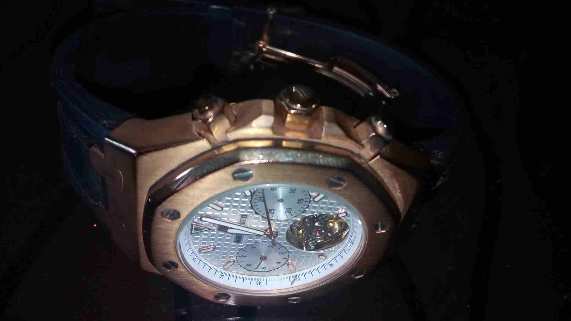 ساعات AP tag heuer كوبون 50 د - مجموعة اغراض مميزة للبيع بسعر مغري
لا تنسَ أنك شاهدت هذا الإعلان في عنكبوت...