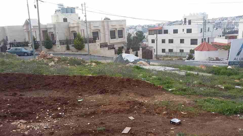 الأردن - عمان
قطعة ارض في صويلح/ عرقوب خلدا - قرب المدارس العصرية
القرية: صويلح
حوض: عرقوب خلدا
المساحة: 934م
الموقع: المنطقة الواقعة مقابل الالبا هاوس - تبعد عن المدارس العصرية 350م
منطقة هادئة...