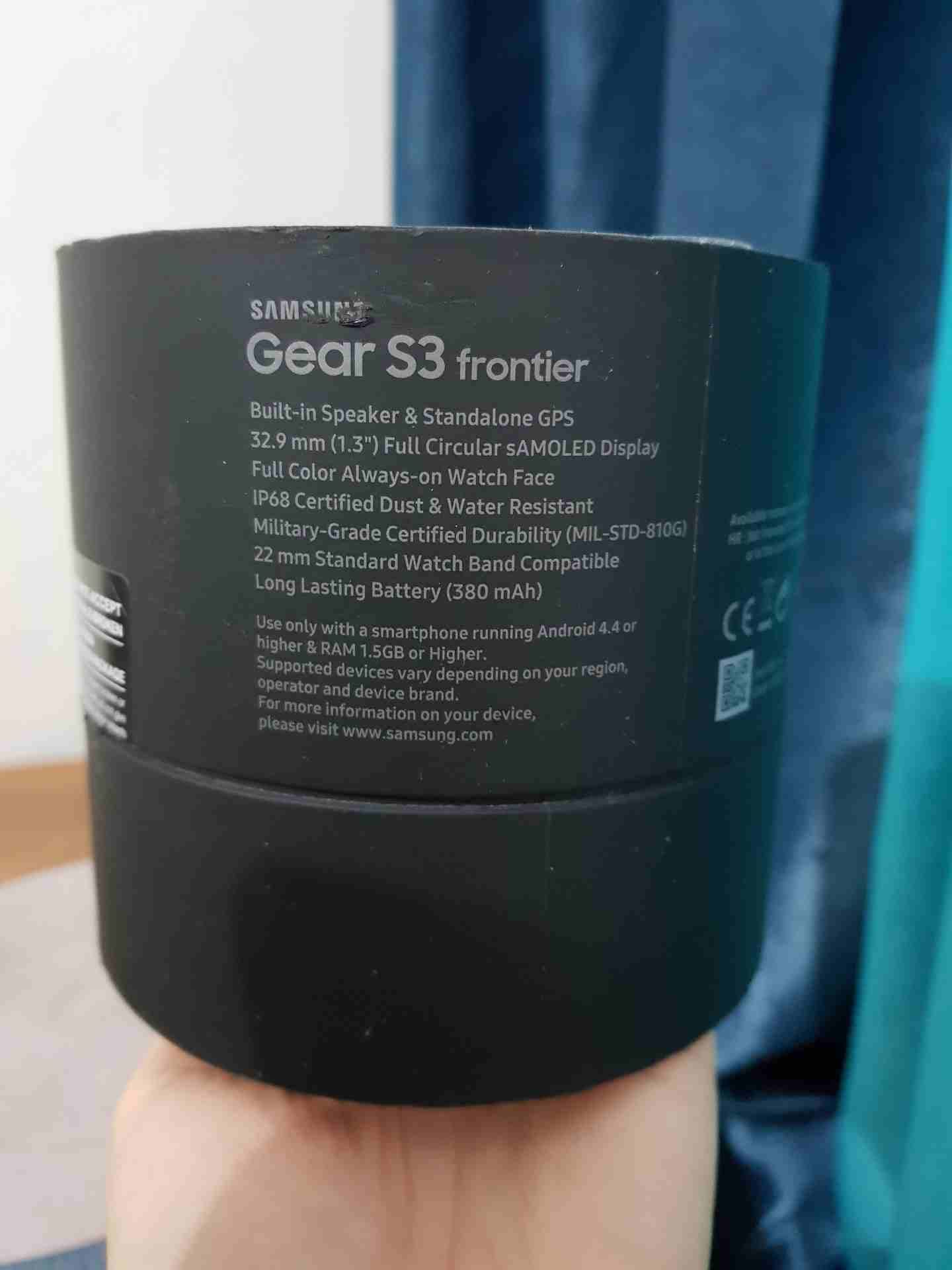 Samsung Gear S3 Frontier with wireless charging
لا تنسَ أنك شاهدت هذا الإعلان في عنكبوت
Brand new...