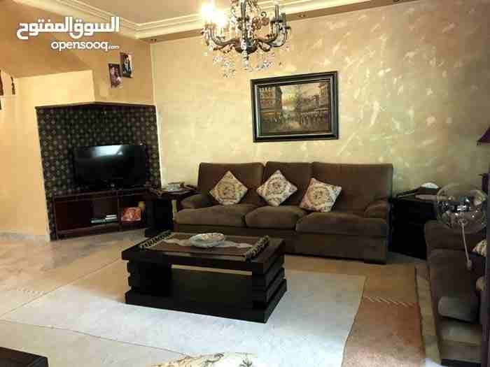 فيلا مميزه خلف الستي مول 500م
لا تنسَ أنك شاهدت هذا الإعلان في عنكبوت
خلدا خلف الستي مول فيلا ممي...