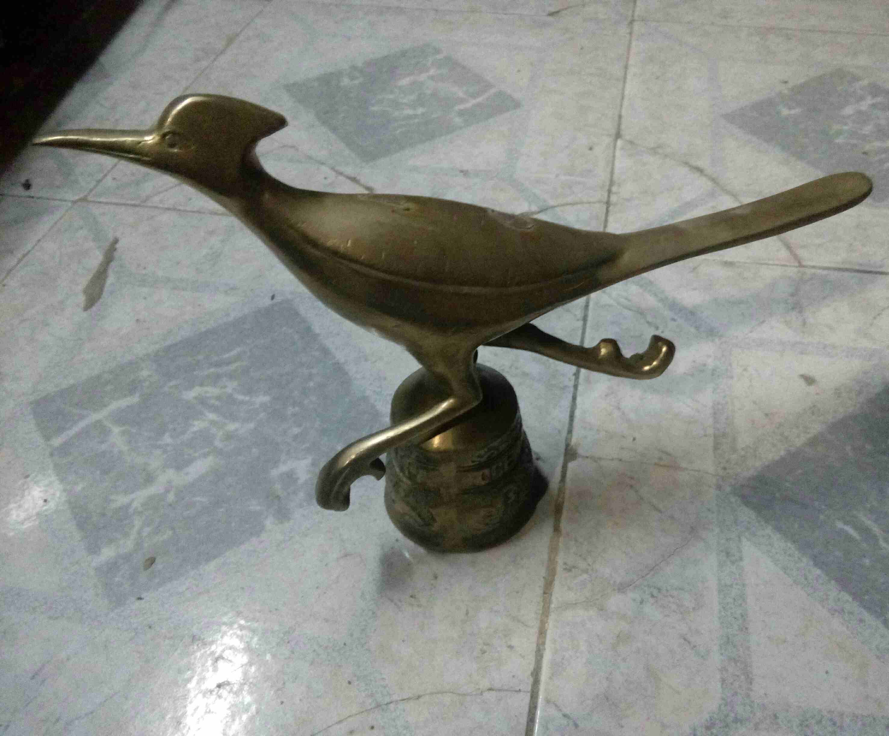 تمثال طائر مالك الحزين نحاس
لا تنسَ أنك شاهدت هذا الإعلان في عنكبوت
يصلح للزينه فلل وقصور تمثال ث...