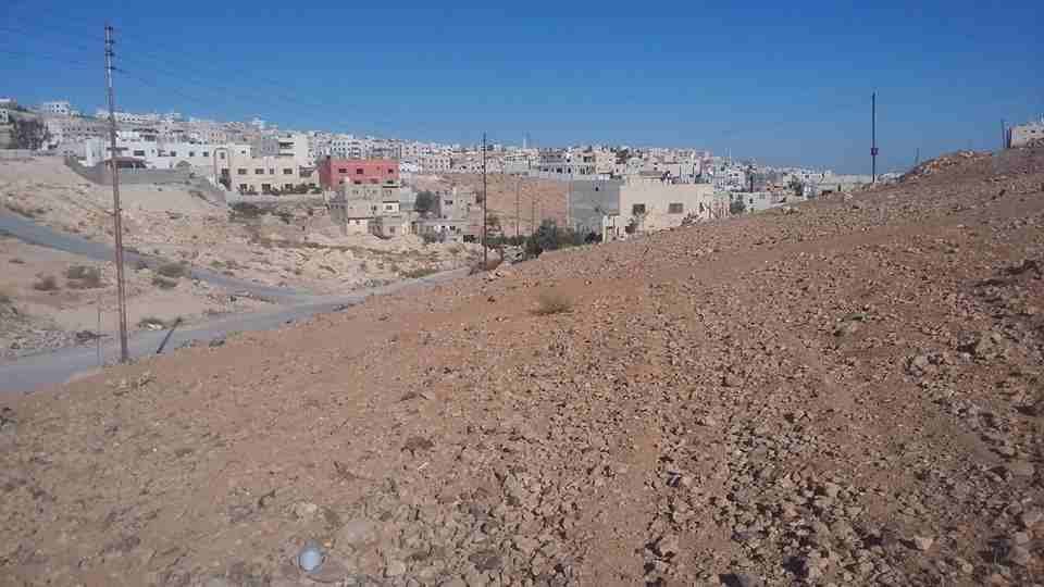 الأردن - الزرقاء
قطعة ارض في جريبا - قرب مسجد التوحيد
القرية: جريبا
حوض: مذبح البعير
المساحة: 445م
الموقع: تبعد 130م عن مسجد التوحيد، 950م عن طريق ياجوز
التصنيف: سكن ج
واجهة على شارعين 26م، 16م...