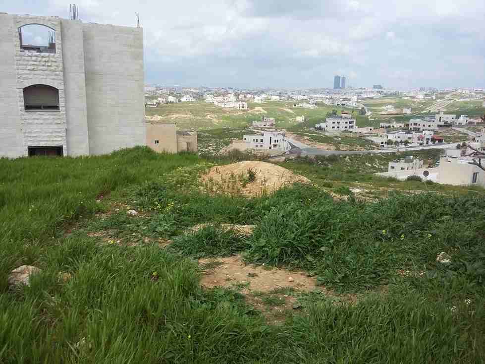 الأردن - عمان
قطعة ارض في مرج الحمام/ الطبقة - قرب مسجد سالم عبد ربه
القرية: البحاث
حوض: الطبقة
المساحة: 750م
الموقع: تبعد 450م عن مسجد سالم عبد ربه
واجهة أمامية على الشارع 23م، واجهة خلفية على...