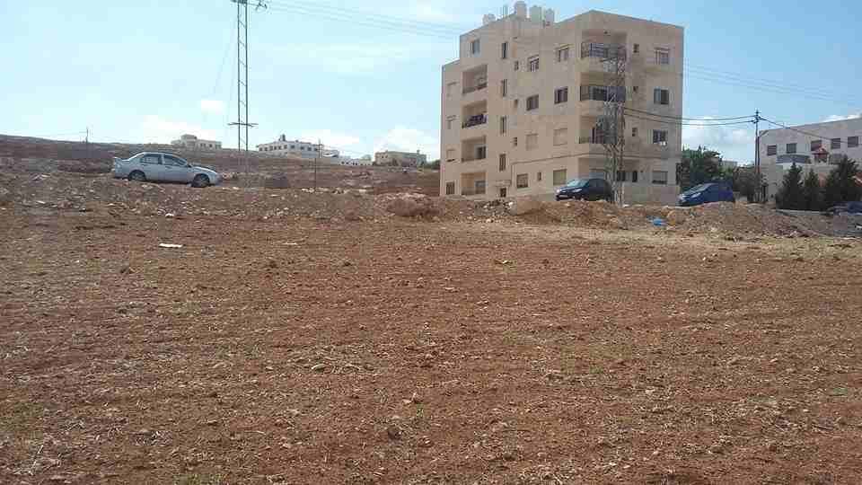 الأردن - عمان
أرض للبيع في شفا بدران/ مرج الاجرب - تبعد 1كم عن المؤسسة العامة للغذاء و الدواء
القرية: بدران
حوض: مرج الاجرب
المساحة: 511م
الموقع: شفا بدران/ مرج الاجرب - تبعد 1كم عن المؤسسة العام...