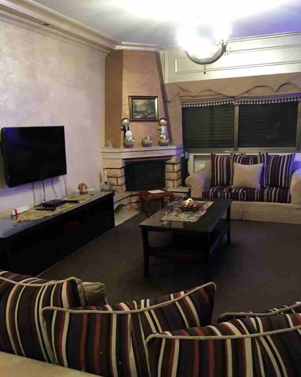  فيلا للبيع في مرج الحمام اسكان عالية
مساحة الارض 318 م
طابقين دوبلكس كل طابق 110 م
عدد الغرف: ٣ غرف نوم
عدد الحمامات: ٣
تم تجديدها بالكامل حتى المواسير و البلاط و الديكورات و كهرباء تلبيس ح...