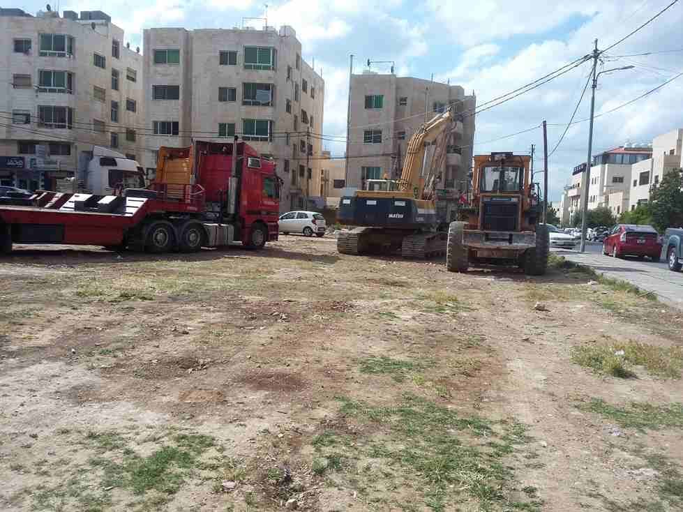 الأردن - عمان
قطعة ارض تجاري في حي نزال/ الذراع الغربي - خلف حديقة الشورى
القرية: عمان
حوض: الذراع الوسطاني
المساحة: 1133م
الموقع: حي نزال/ الذراع الغربي - خلف حديقة الشورى ب90م
واجهتين على الشا...