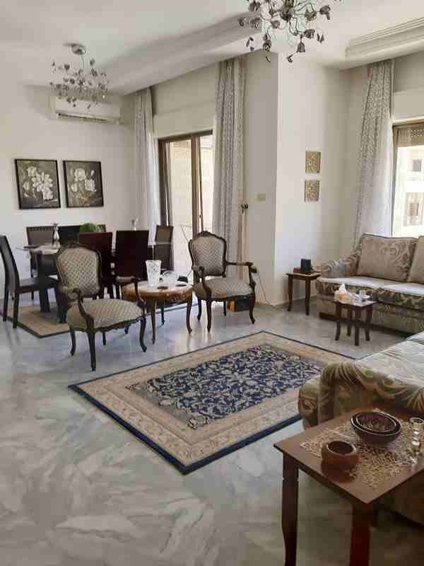 شقة للبيع فى خلدا طابق ثانى 3نوم موقع سكنى استثمارى مميز
خلدا موقع رائع مميز وقرب الخدمات طابق ثانى 110م موزعة بطريقة ممتازة مستغل كل سم 3نوم 2حمام صالون سفرة مطبخ فاخر راكب مجهز بالأجهزة الكهربائي...