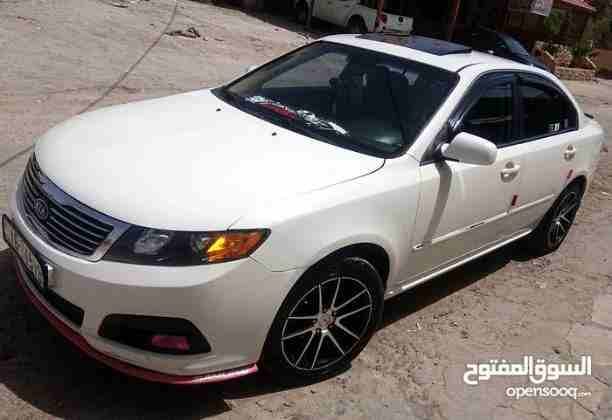 كيا لوتزي 2009 محول
فحص 7 جيد
ماتور 2000cc قوي واقتصادي بمشي داخلي 180 وخارجي 240
قير توماتيك /تب ترونك
نظام eco لتوفير البنزين
مكيف حامي بارد
فورمايكا بتابلو
كراسي جلد اسود شركة
اضائة د...