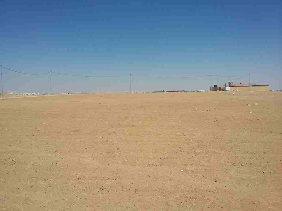 الأردن - عمان
قطعة ارض في القسطل - تبعد 700م عن جسر المطار
القرية: القسطل
حوض: ظهر حجرة الفرس
المساحة: 423م
الموقع: القسطل - تبعد 700م عن جسر المطار
المنطقة الواقعة خلف معرض افيس
واجهة على الشار...
