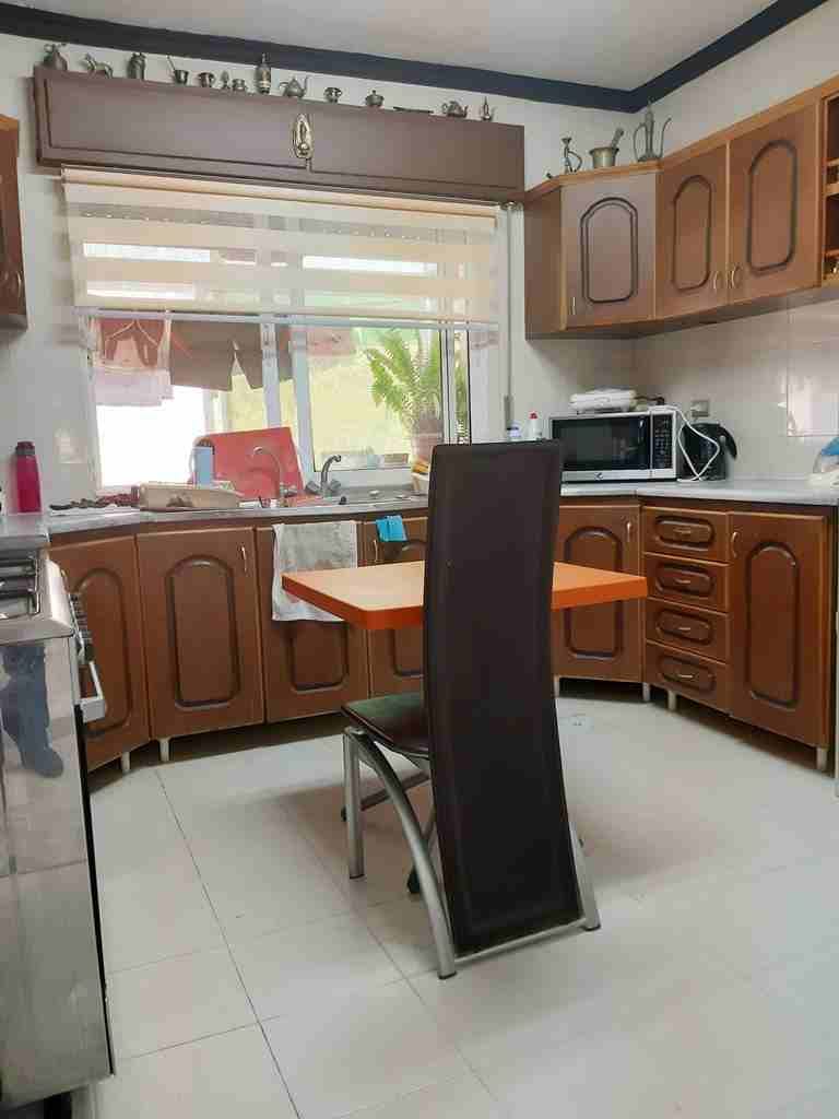 شقة للبيع فى ضاحية الرشيد 127م طابق ثالث 3نوم 2حمام بسعر مميز
ضاحية الرشيد موقع هادىء مميز 127م طابق ثالث 3نوم 2حمام صالون سفرة مطبخ راكب مصعد كراج تدفئة بئر مياه بلكونه مطله بحالة جيدة بسعر 53ألف للم...