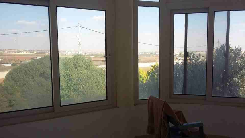 الأردن - مأدبا
مزرعة مع فيلا و مسبح للبيع في الفيصلية/ الكفير الغربي - تبعد 3.5كم عن الجامعة الألمانية
القرية: الفيصلية
حوض: الكفير الغربي
مساحة قطعة الأرض: 5 دنم
الموقع: الفيصلية/ الكفير الغربي...