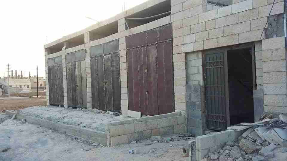الأردن - عمان
مبنى تجاري للبيع في الخشافية/ اللوزية الشمالية - يبعد 2.1 كم عن شارع المية
**الصور تم التقاطها قبل التشطيب
القرية: الخشافية
حوض: اللوزية الشمالية
مساحة الأرض : 707م
المبنى يتكون من...