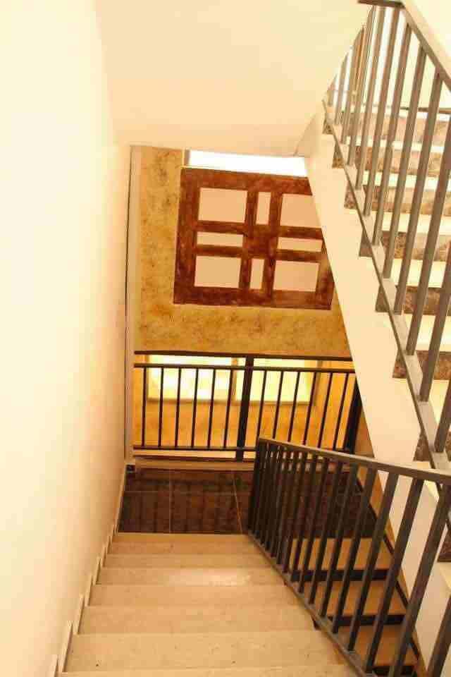 شقة في ضاحية الحج حسن
مساحة ١٤٥م
قرب دوار الشرق الاوسط شارع مادبا دخلة اسواق الحجاز
بدفعة ١٠٠٠٠ دينار
للاستفسار
سحر 0791073290
