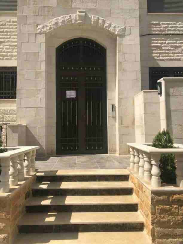 شقق سكنية بالاقساط
دفعه تبدأ من 5000»»»10.000
الباقي اقساط شهريه
يوجد شقق في عدة مناطق
للاستفسار:0796795030
نستقبل الاتصالات من ساعه 9الصبح>>5العصر