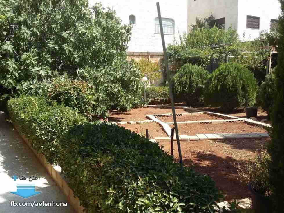 الأردن - عمان
قطعة ارض في ضاحية الحاج حسن - قرب مجمع الجنوب
*ضمن أراضي عمان
القرية: عمان
حوض: ام صويوينة الجنوبي
المساحة: 580م
الموقع: ضاحية الحاج حسن - تبعد 450م عن مجمع الجنوب
واجهةعلى الشارع...