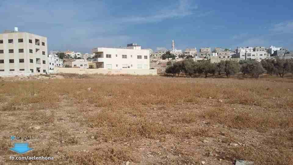 الأردن - عمان
ارض للبيع في الجويدة/ المستندات و ام زعرورة - قرب مسجد ابو بكر الصديق
*ضمن أراضي جنوب عمان
القرية: الجويدة
حوض: المستندات و ام زعرورة
الموقع: المنطقة الواقعة مقابل نادي الرماية المل...