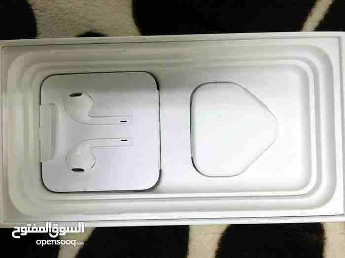 Iphone 11 black 64 gb
الجهاز وكالة مستعمل شهر ونص
كفالة عالمية
اغراضه بعدهم جداد
حالة البطارية ١٠٠٪