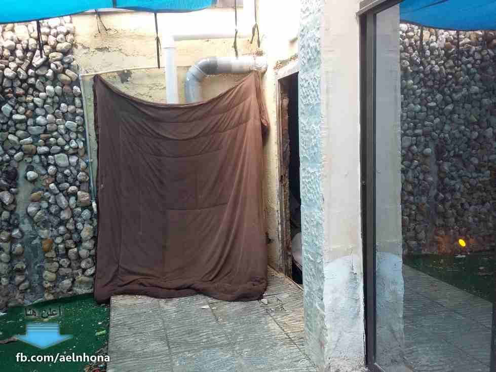 الأردن - عمّان
شقة للبيع في أبو نصير/ حي المحبّة - قرب مسجد حليمة الريان
المساحة: 150م
طابق تسوية
التفصيل:
غرفة ضيوف، غرفة معيشة، مطبخ راكب، 3 غرف نوم، حمامين، حديقة
منطقة هادئة، قريبة من الخدما...