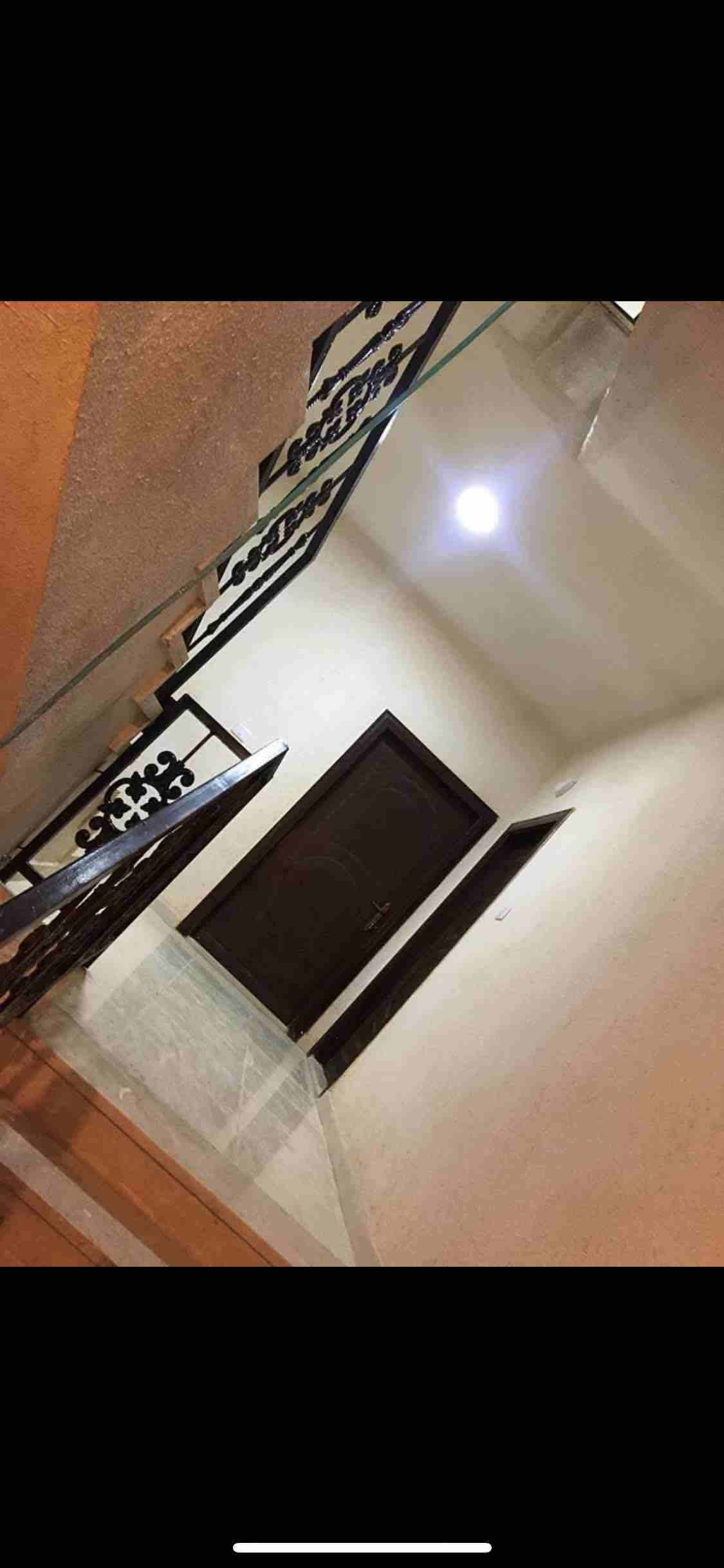 شقه للايجار في السلط السرو بعد جامعه عمان الاهليه ...
طابق اول 4 درجات فقط
بركه العامريه بجانب مضافه الجغبير و مسجد الهدى
سوبر ديلوكس جديده 135 متر
غرفتين نوم و غرفه ضيوف و غرفه معيشه و مطبخ امري...