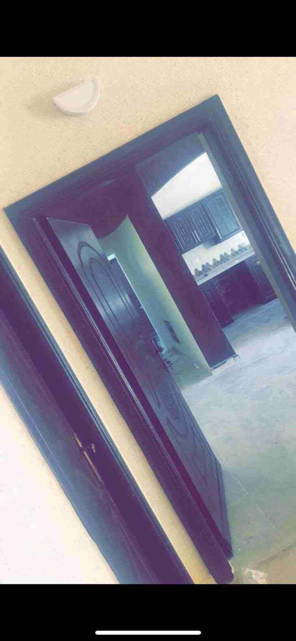شقه للايجار في السلط السرو بعد جامعه عمان الاهليه ...
طابق اول 4 درجات فقط
بركه العامريه بجانب مضافه الجغبير و مسجد الهدى
سوبر ديلوكس جديده 135 متر
غرفتين نوم و غرفه ضيوف و غرفه معيشه و مطبخ امري...