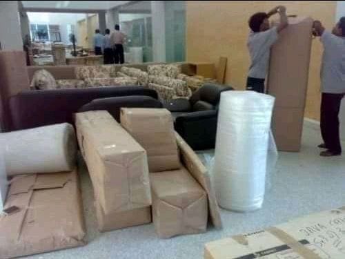 شركه الاوائل لنقل الاثاث 0796613768 اختصاصنا فك ونقل وتركيب وتغليف وتوضيب كافه انواع الاثاث علي ايدي افضل الكوادر المدربه علي اعلي مستوى من الخبرة والدقه والأداء في مجال النقل ومجال التحميل والتنزيل 2...
