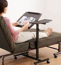 طاولة لابتوب متحركه وقابلة للطي المحموله
يمكن استخدامه على التخت بفضل تصميمها الفعال
داخل المنزل سهل الاستخدام والتوضيب .
