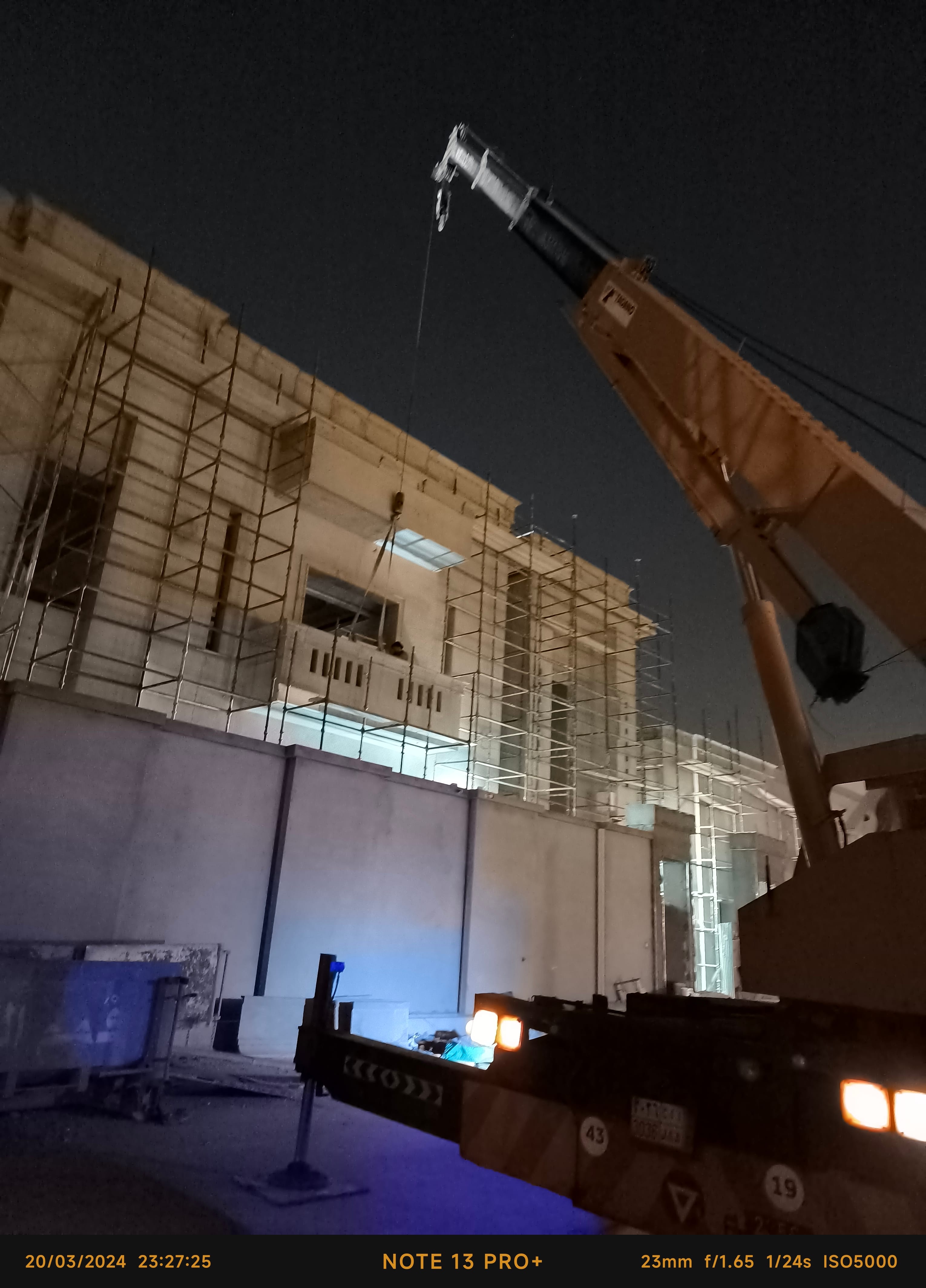 فوركلفت رافعات شوكيه سكين وكرينات للايجار 0535280121