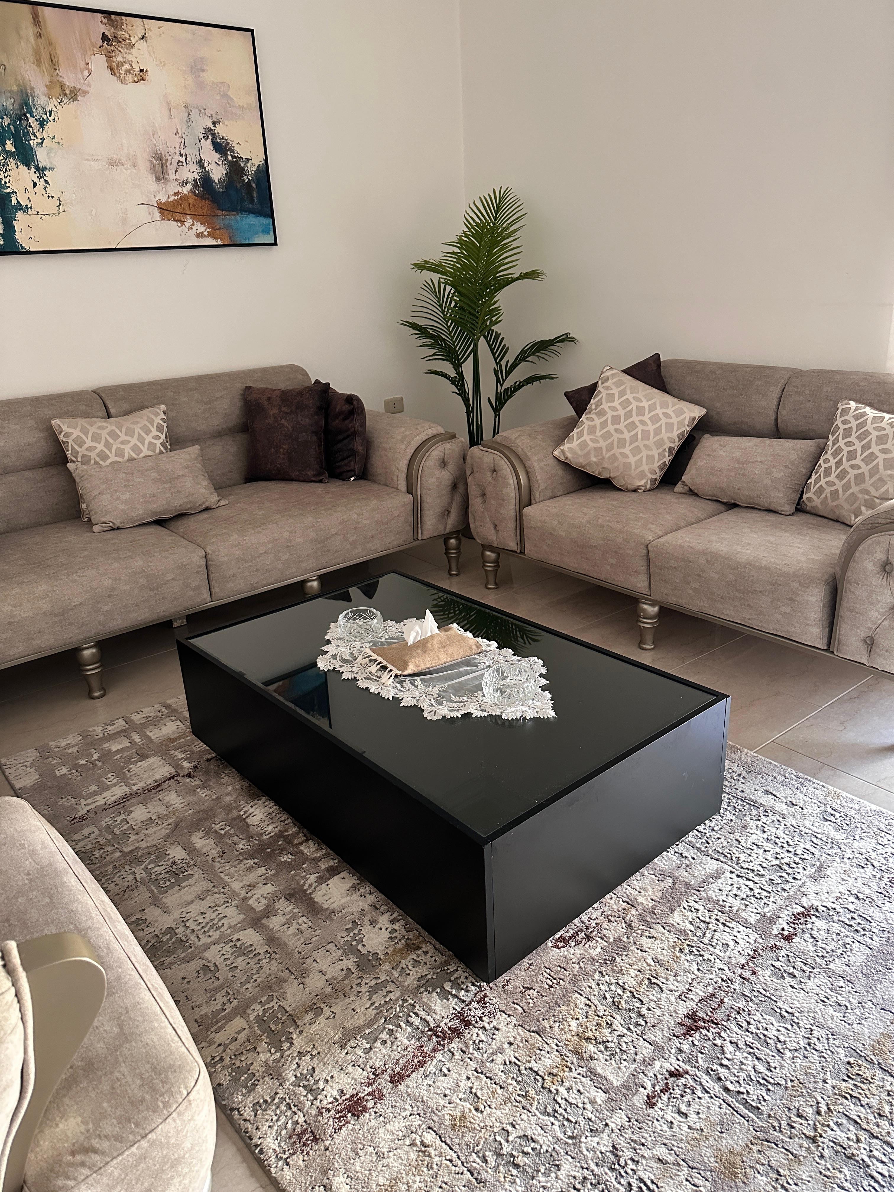 طاولة وسط فخمه للبيع